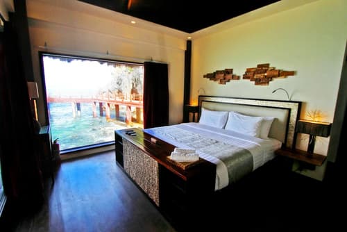 Cauayan Island Resort, Room