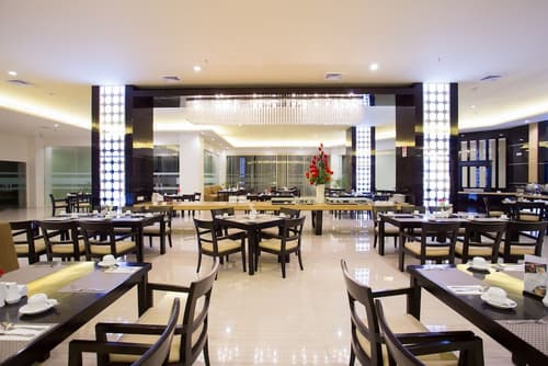 Golden Palace Hotel Lombok, Breakfast area