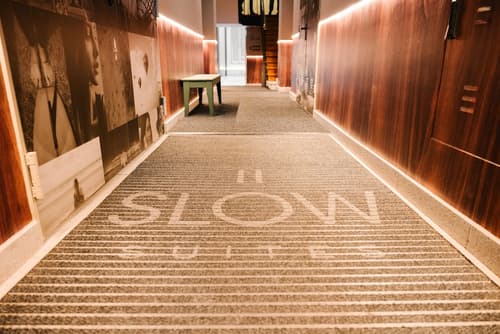 Slow Suites Luchana, Reception