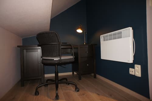 J and R Brussels City Apartment, Room