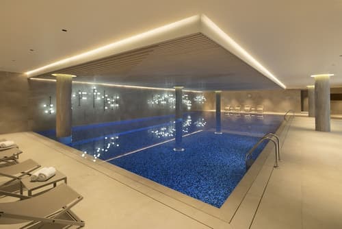 Tangla Hotel Brussels, Indoor pool