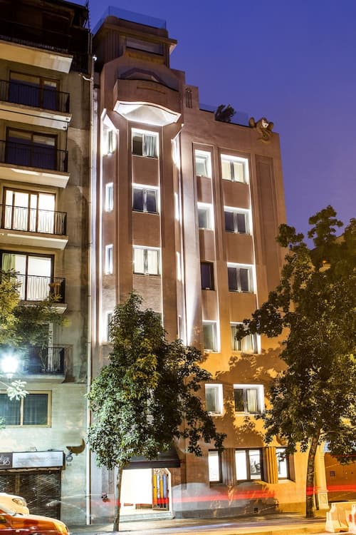 Luciano K Hotel, Front of property