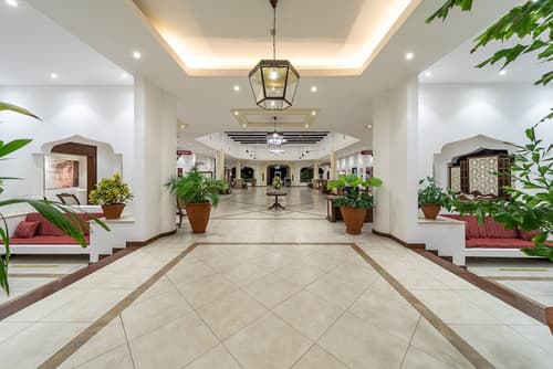 PrideInn Paradise Beach Resort & Spa Mombasa, Lobby