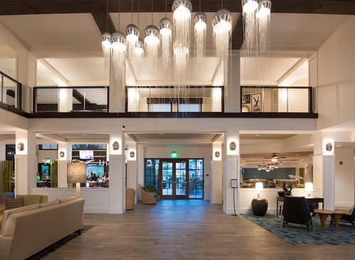 Hyatt House Naples/5th Avenue, Lobby