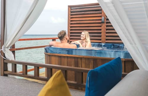 Furaveri Maldives, Terrace/patio