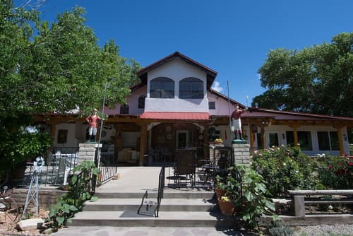 Red Horse Bed and Breakfast, Reception