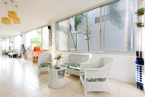 Little Home Ao Nang, Lobby sitting area