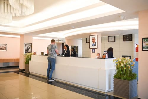 2000 HOTEL Downtown Kigali, Reception