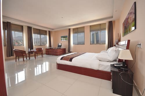 2000 HOTEL Downtown Kigali, Room