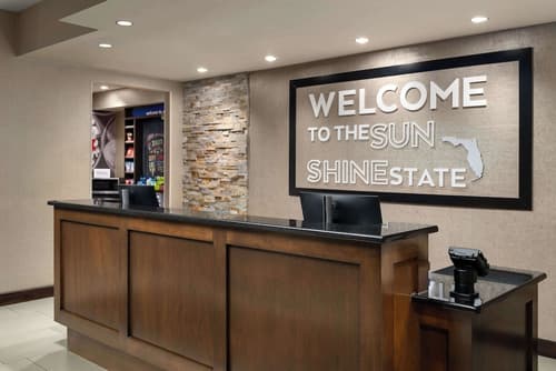 Hampton Inn & Suites Orlando/Downtown South - Medical Center, Reception