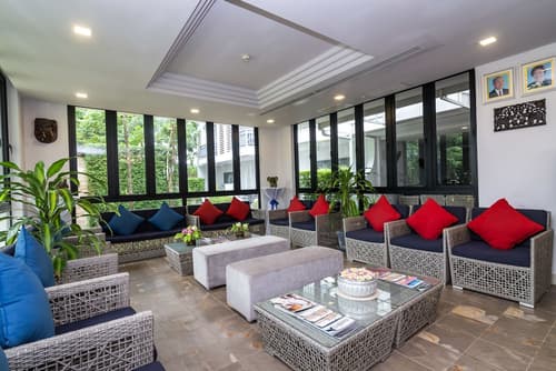 Damrei Angkor Hotel, Reception