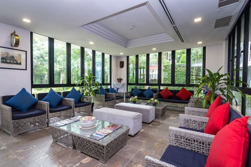 Damrei Angkor Hotel, Reception