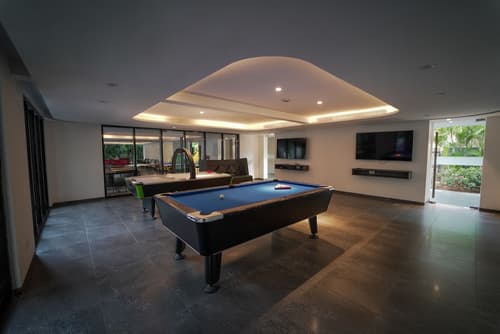 Hyatt Centric Candolim Goa, Billiards