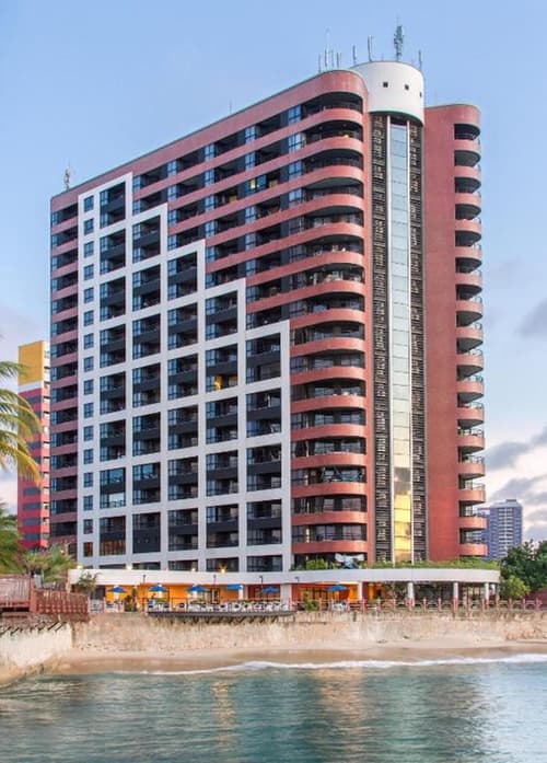 Flat Iate, Primary image