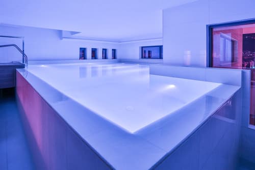 Hotel Bracera, Indoor pool