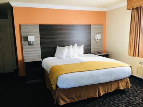 Arbor Inn Monterey, Room