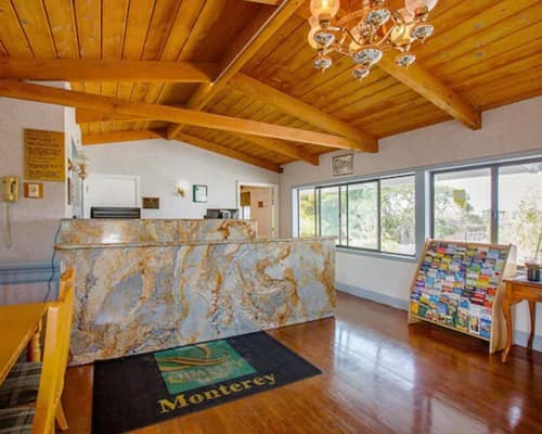 Arbor Inn Monterey, Lobby