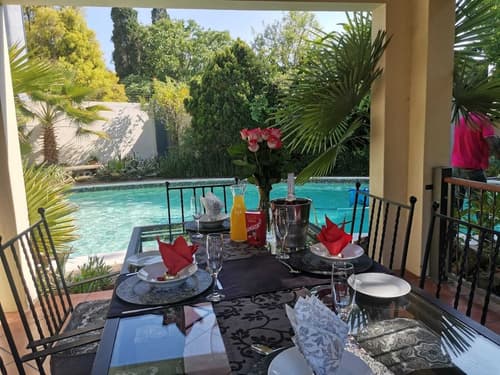 2 Leafed Doors, Primary image