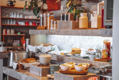 Hotel Cucuve, Food court