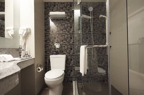 Praso @ Ratchada 12 Hotel, Bathroom