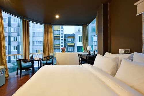 The Noble Swan Hotel New World, Room