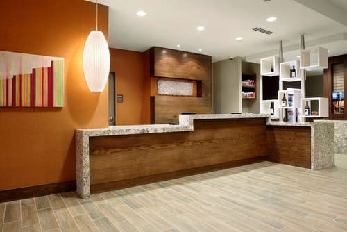 Hyatt House Denver/Lakewood at Belmar, Lobby