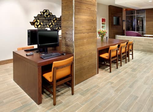 Hyatt House Denver/Lakewood at Belmar, Lobby
