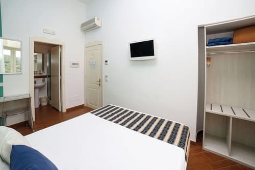 Hotel Royal Hills, Room