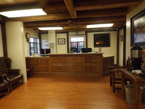 Thunderbird Lodge, Reception