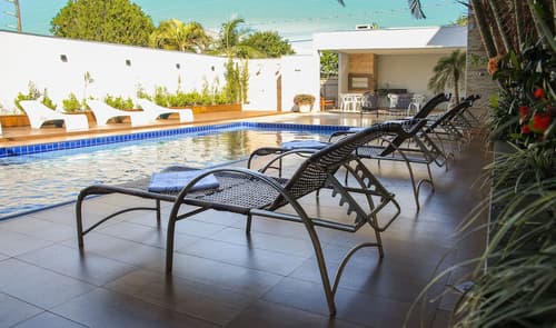 Rede Andrade Vivaldi, Pool