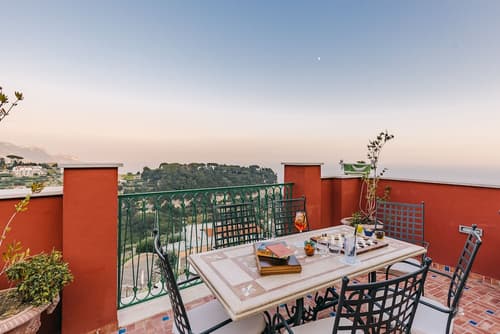 Palazzo Pascal, Terrace/patio