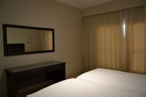 Rivoli Suites, Room