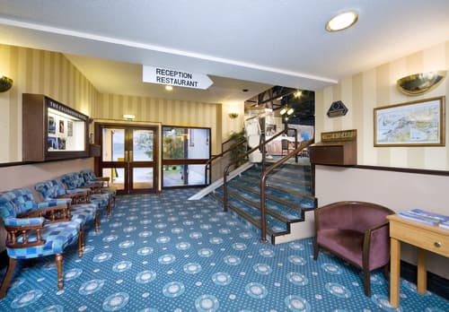 The Caledonian Hotel, Interior entrance