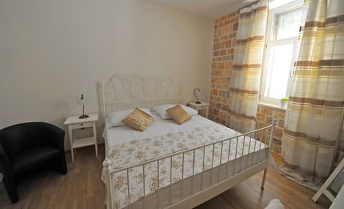 Nirvana Luxury Rooms, Room