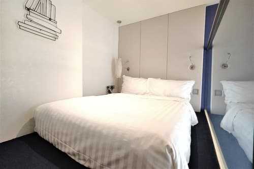 Mercure Singapore Bugis, Room