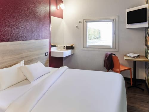 hotelF1 Paris Porte de Châtillon, Room