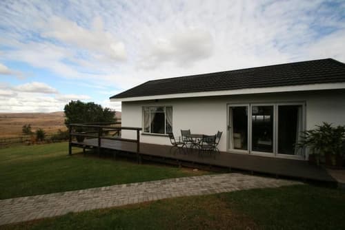 Dusk to Dawn Guesthouse, Exterior