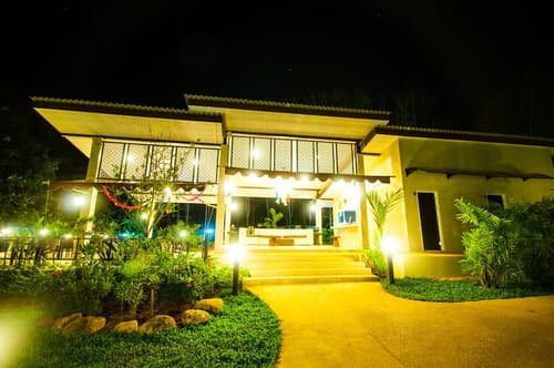 Chomphu Resort Khaolak, Check-in/check-out kiosk