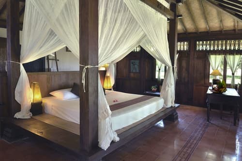 Desa Dunia Beda, Room