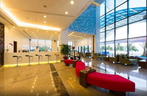 Grand Tourane Hotel, Lobby sitting area