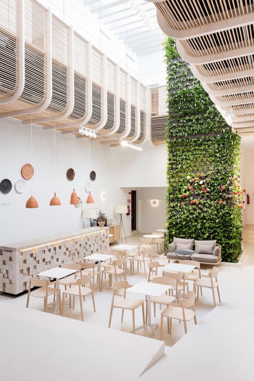 Gatzara Suites Santa Gertrudis, Interior entrance