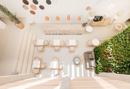 Gatzara Suites Santa Gertrudis, Interior entrance