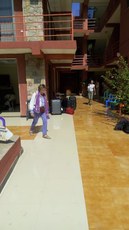 Zan-Seyoum Hotel, Check-in/check-out kiosk