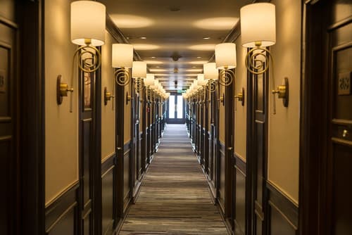 Paradise Elegance Cruise, Interior entrance