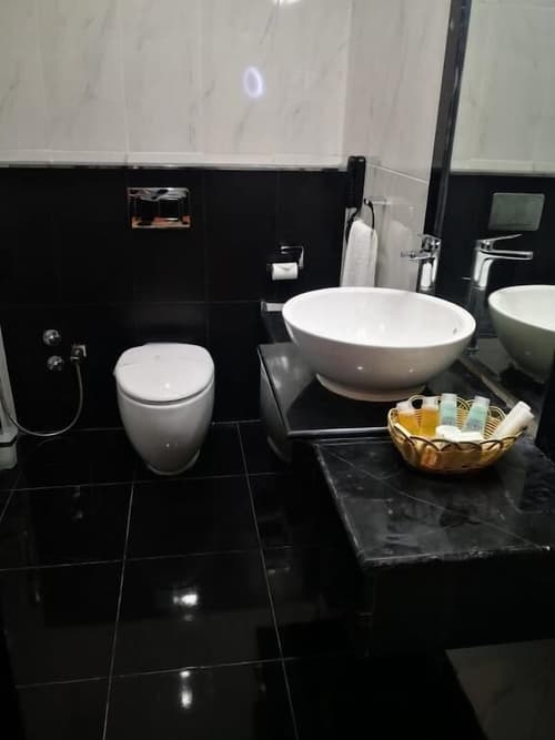 Royal Qatar Hotel, Room