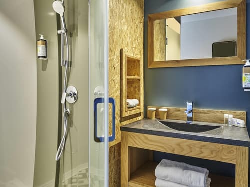 greet Hotel Paris porte de la Chapelle - Aréna, Room