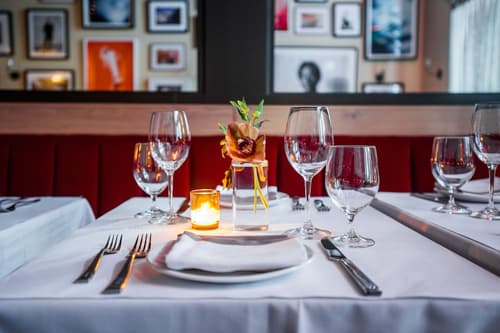 HGU New York, Restaurant