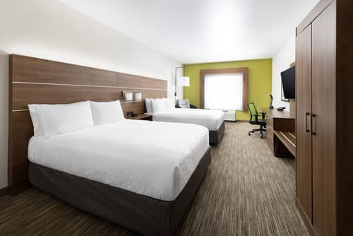 Holiday Inn Express & Suites Oakhurst - Yosemite Park Area by IHG, Room