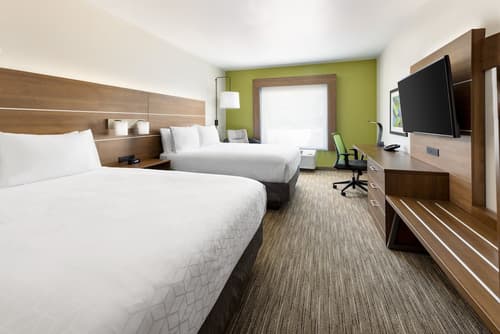 Holiday Inn Express & Suites Oakhurst - Yosemite Park Area by IHG, Room