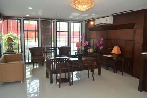 The Lai Thai Luxury Condominiums, Lobby